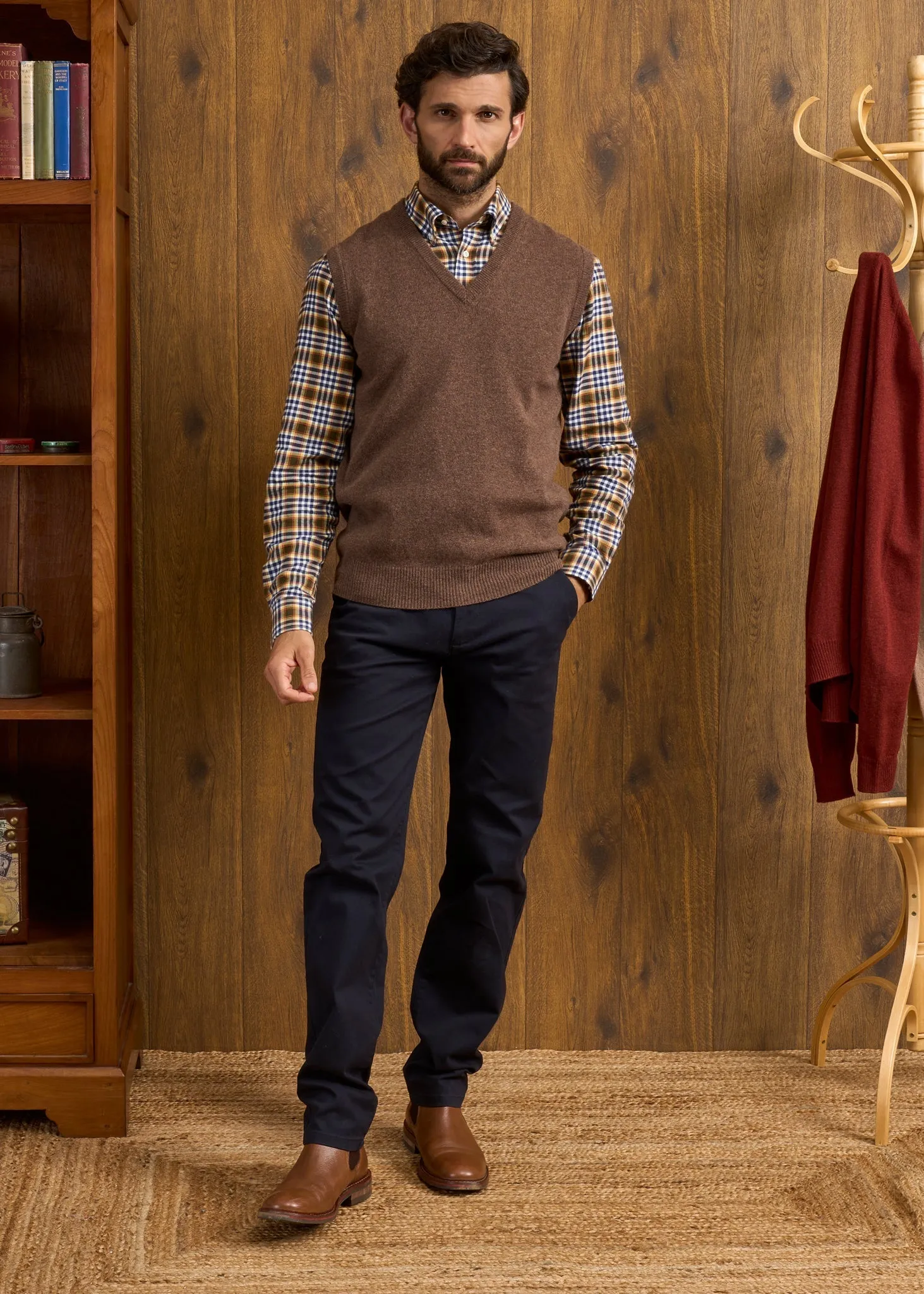 Norfolk Men's Lambswool Slipover in Tobacco - Classic Fit