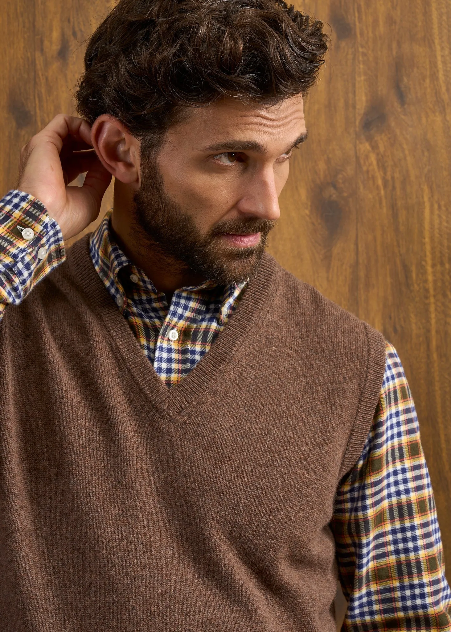 Norfolk Men's Lambswool Slipover in Tobacco - Classic Fit