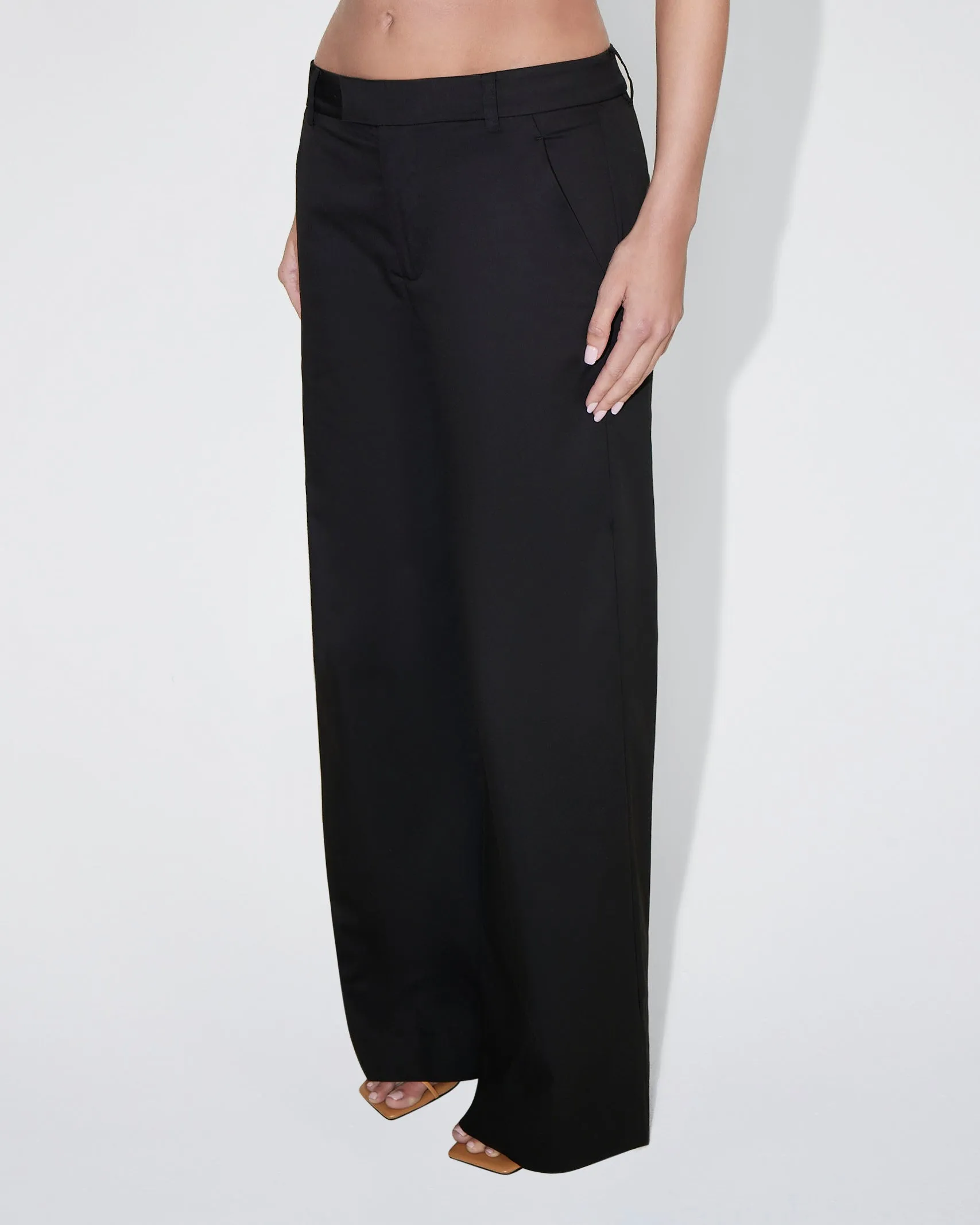 Poplin Low Rise Trouser | Black