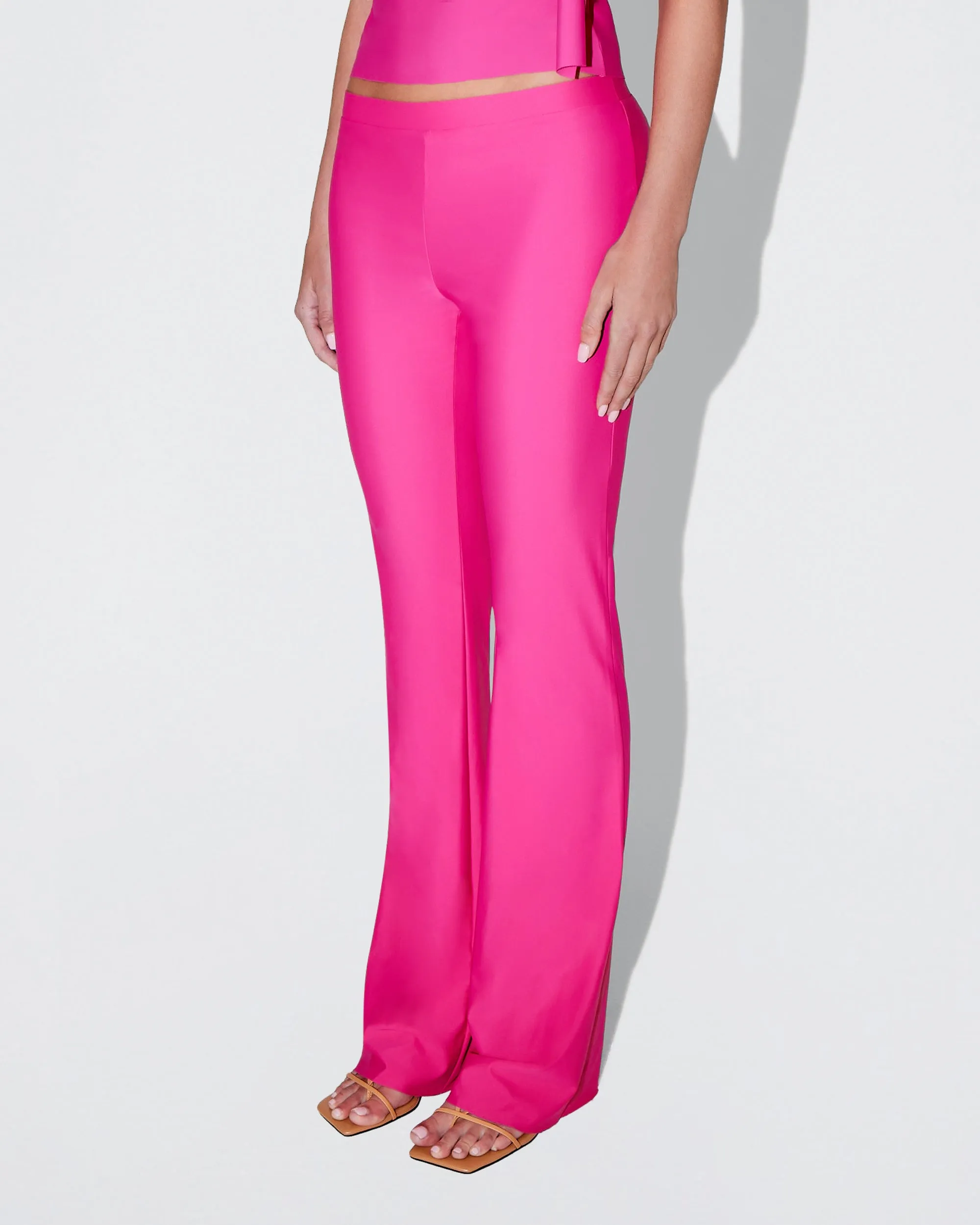 Sleek Stretch Low Rise Pant | Fuchsia